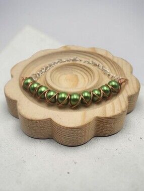 Handmade Wire-wrapped Adjustable Green Pearl Beaded Bracelet